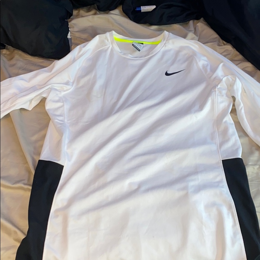 Nike Dri-Fit Large long sleeve shirt